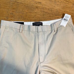 Banana Republic Dawson Relaxed Fit Chinos Men’s Size 35x32 NEW WITH TAGS
